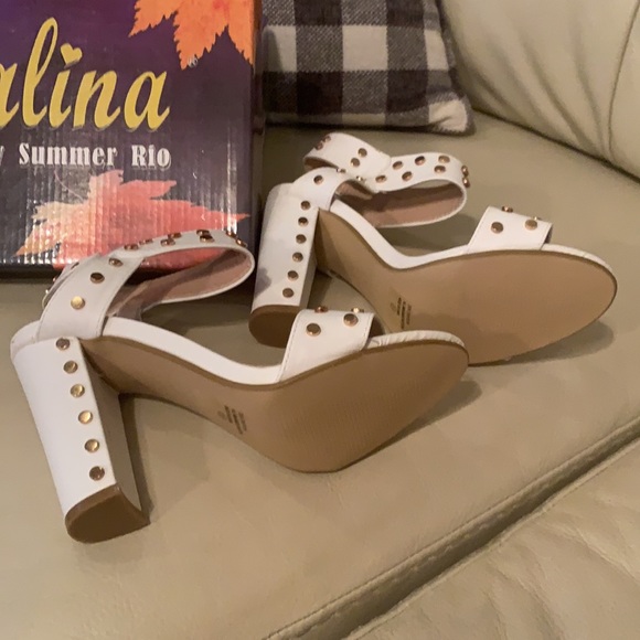 Shoes - Picture 2 of 2